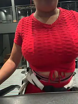 Snapshot of Bigbuttbrooklynn chatting on April 1, 2026, 10:49 am Bigbuttbrooklynn online show from April 1, 2026, 10:49 am