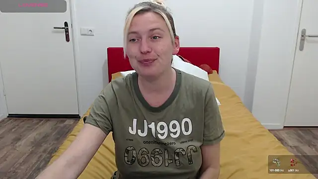 Snapshot of cumfun chatting on February 20, 2025, 8:17 am cumfun online show from February 20, 2025, 8:17 am