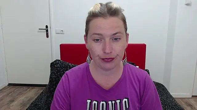 Snapshot of cumfun chatting on March 10, 2025, 6:12 pm cumfun online show from March 10, 2025, 6:12 pm