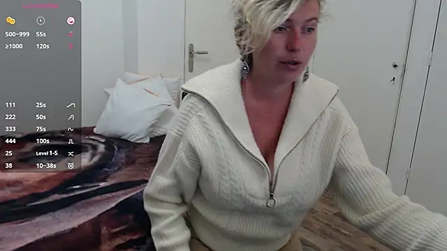 Snapshot of cumfun chatting on September 12, 2025, 8:36 am cumfun online show from September 12, 2025, 8:36 am