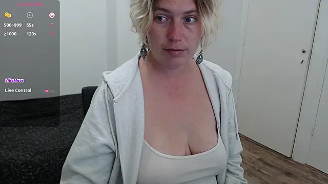 cumfun online show from October 8, 2025, 1:20 pm