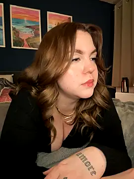 Snapshot of VictoriaLaFleur chatting on November 10, 2025, 9:25 pm VictoriaLaFleur online show from November 10, 2025, 9:25 pm