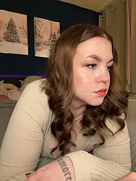 VictoriaLaFleur online show from December 1, 2025, 9:20 pm