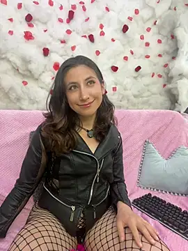 SkarletJhonson  online show from June 4, 2026, 6:30 am