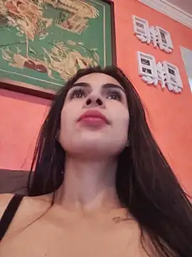 Astrid-- online show from May 16, 2026, 10:19 pm