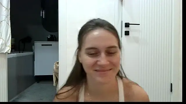 HarleyDeess online show from November 2, 2025, 2:25 am