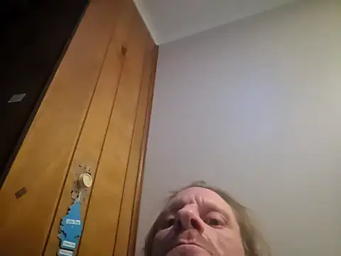 Snapshot of Travislovescum chatting on October 6, 2025, 10:23 am Travislovescum online show from October 6, 2025, 10:23 am