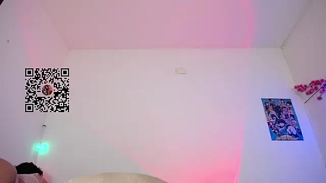 Snapshot of lou_cute chatting on July 24, 2026, 6:50 pm lou cute online show from July 24, 2026, 6:50 pm