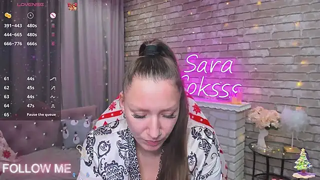 Snapshot of SarahCoksss chatting on December 10, 2024, 3:30 am SarahCoksss online show from December 10, 2024, 3:30 am