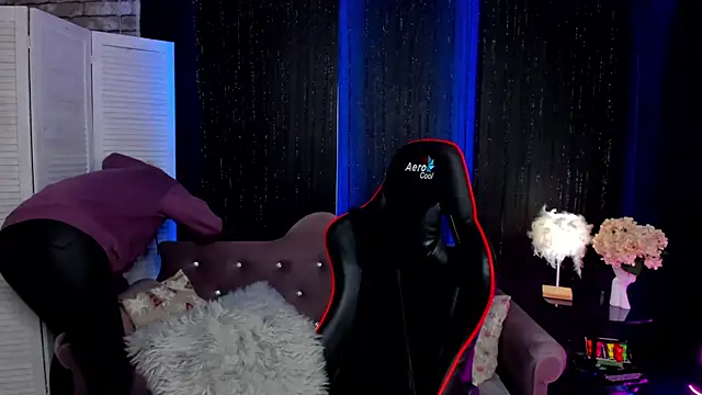 SarahCoksss online show from November 6, 2025, 12:44 am