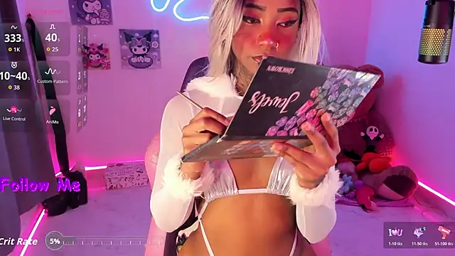 AshantiiSweet online show from October 31, 2025, 8:54 pm