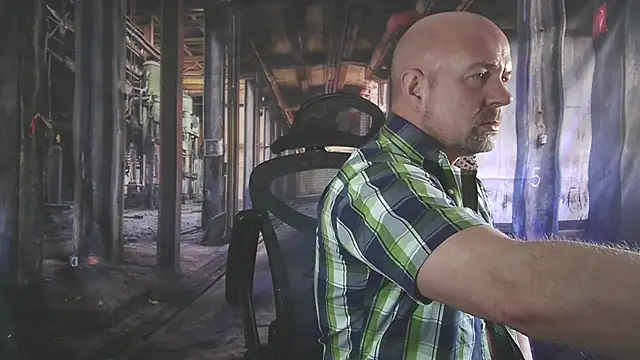 ManlyPrisonGuy online show from April 1, 2026, 1:12 pm