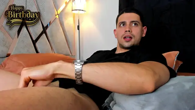 Snapshot of ANDER_PEREZ chatting on November 6, 2025, 10:43 pm ANDER PEREZ online show from November 6, 2025, 10:43 pm