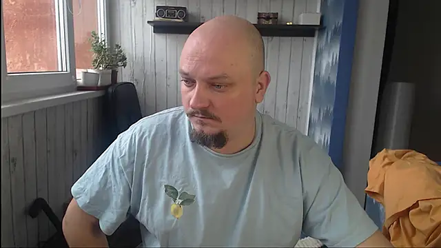Snapshot of Pandasky chatting on February 9, 2025, 7:27 am Pandasky online show from February 9, 2025, 7:27 am