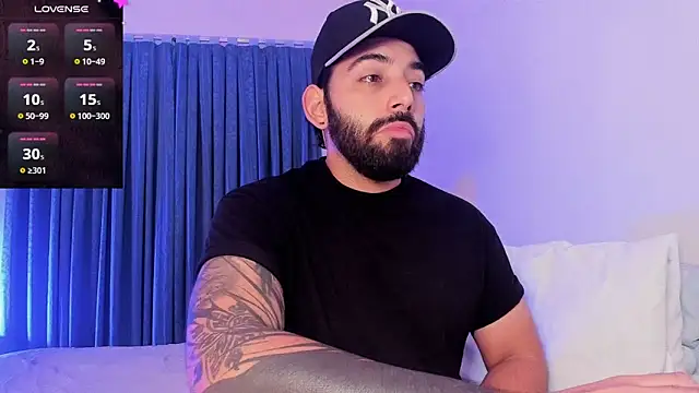 leo thewolf  online show from November 8, 2025, 7:45 pm