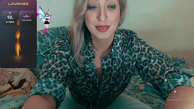 Snapshot of ElysonLang chatting on September 28, 2025, 6:13 pm ElysonLang online show from September 28, 2025, 6:13 pm