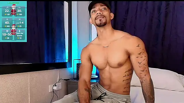 Snapshot of Manolo_Hot1 chatting on December 10, 2024, 2:28 pm Manolo Hot1 online show from December 10, 2024, 2:28 pm