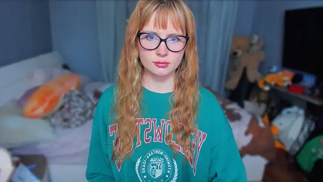 Snapshot of KlementinaBbG chatting on October 26, 2025, 9:10 pm KlementinaBbG online show from October 26, 2025, 9:10 pm