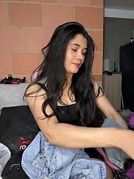 ambar-adaams online show from August 1, 2026, 2:33 am