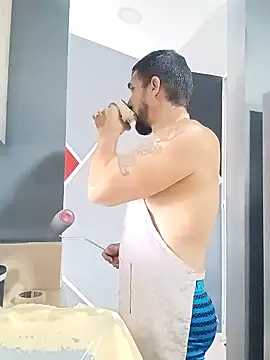 JULESLAKES online show from January 29, 2025, 4:52 pm