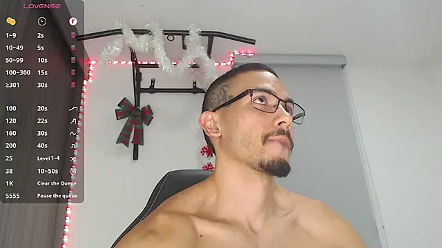 russthiago online show from December 27, 2024, 12:07 am