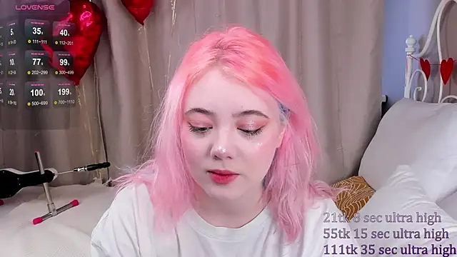 Snapshot of __KawaiiYuki__ chatting on February 13, 2025, 8:38 am KawaiiYuki online show from February 13, 2025, 8:38 am