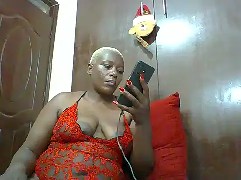 Poisonous Ivy online show from November 3, 2025, 10:21 pm