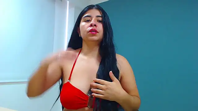 danna- roouss online show from September 27, 2025, 2:55 pm