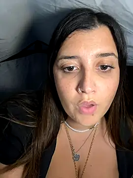 Snapshot of Novababy18 chatting on October 30, 2025, 12:12 am Novababy18 online show from October 30, 2025, 12:12 am