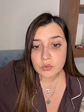 Snapshot of Novababy18 chatting on February 15, 2026, 10:50 pm Novababy18 online show from February 15, 2026, 10:50 pm