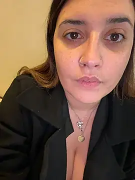 Snapshot of Novababy18 chatting on February 27, 2026, 11:27 pm Novababy18 online show from February 27, 2026, 11:27 pm