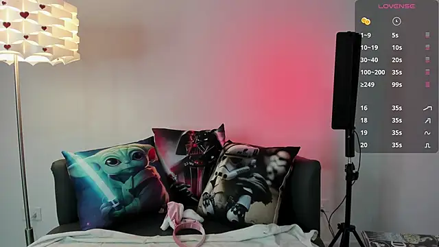 miiss anna online show from February 17, 2025, 11:02 am