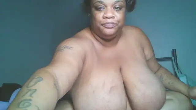 NaughtyHottieBBW online show from July 27, 2026, 4:30 am