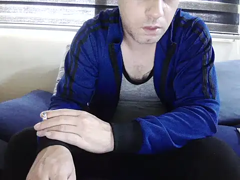 Snapshot of Arabeyes chatting on October 21, 2025, 8:26 am Arabeyes online show from October 21, 2025, 8:26 am