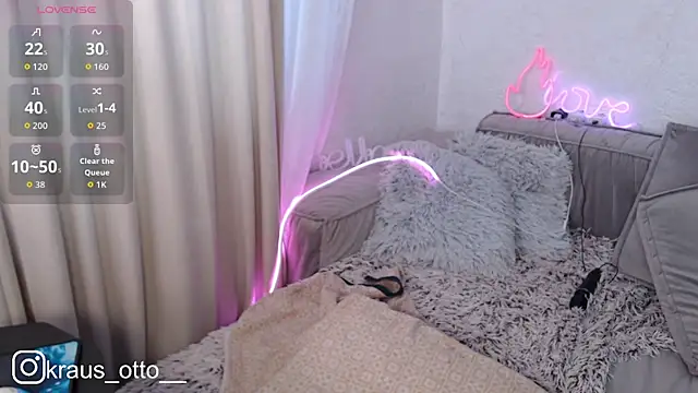 mrs kitty69 online show from February 23, 2026, 10:12 am