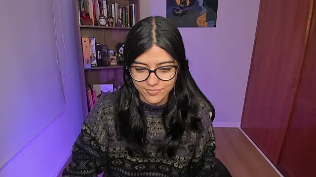 valerie  skyy online show from January 14, 2026, 3:34 am