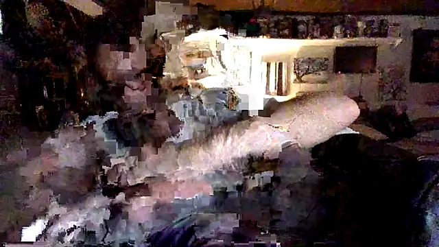 Woodywoodsup1 online show from April 18, 2026, 7:12 am