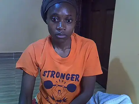 Tanaissa2 online show from November 30, 2025, 1:42 am