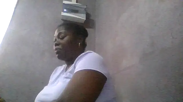 Snapshot of XgeileKutje chatting on November 18, 2025, 9:47 am XgeileKutje online show from November 18, 2025, 9:47 am