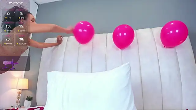 Ashleyy23x online show from February 15, 2025, 8:01 pm