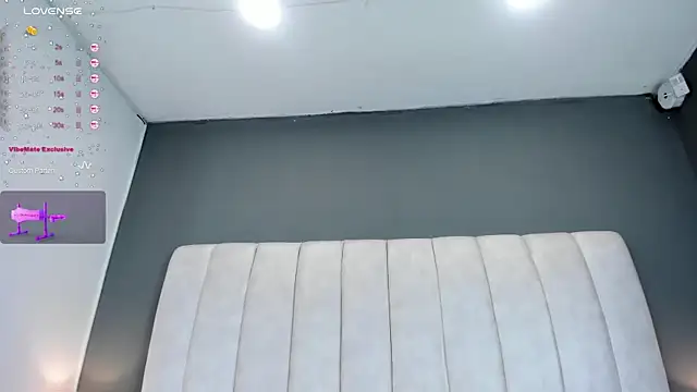 Ashleyy23x online show from February 28, 2025, 7:35 pm