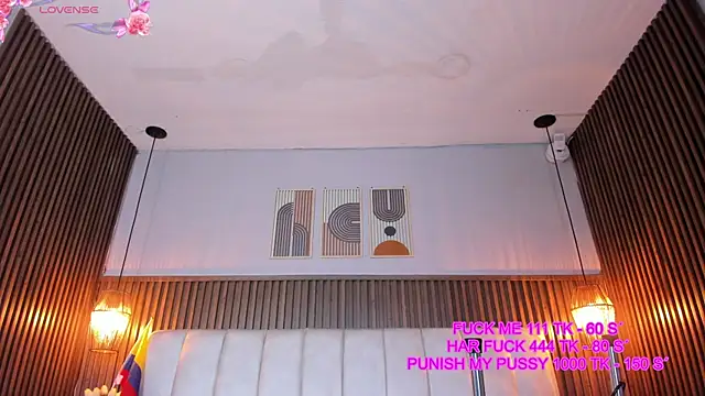 Ashleyy23x online show from July 8, 2026, 7:51 pm