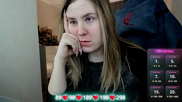 Olivia Munk online show from January 14, 2026, 3:56 am