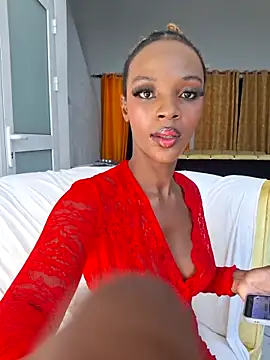 Kamdollie online show from October 8, 2025, 6:33 am