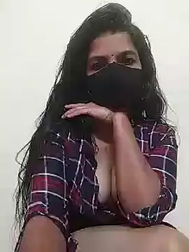 Snapshot of Shuttii_25 chatting on February 12, 2025, 6:30 pm Shuttii 25 online show from February 12, 2025, 6:30 pm