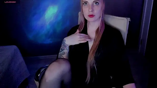 Aqualen online show from November 10, 2025, 7:13 pm