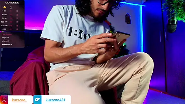 kuzzcoo online show from December 25, 2024, 2:14 am