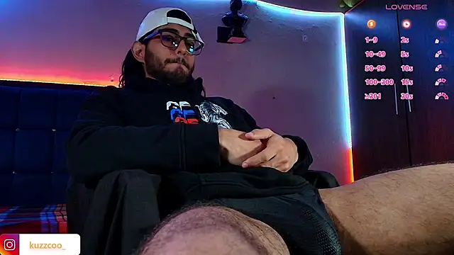 Snapshot of kuzzcoo chatting on February 6, 2026, 1:47 pm kuzzcoo online show from February 6, 2026, 1:47 pm