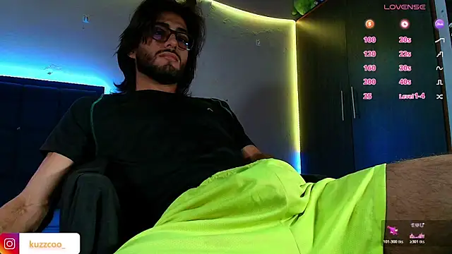 Snapshot of kuzzcoo chatting on February 26, 2026, 12:04 pm kuzzcoo online show from February 26, 2026, 12:04 pm