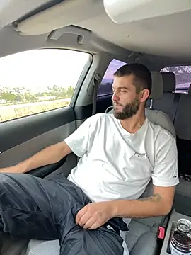 ElChapoGuzman95 online show from October 16, 2025, 5:30 am